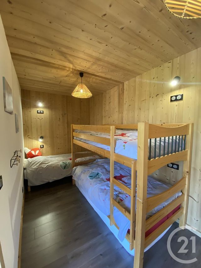 Afficher la photo en grand Appartement F4 à vendre - 4 pièces - 86.54 m2 - CHATEL - 74 - RHONE-ALPES - Century 21 La Chapelle Immo