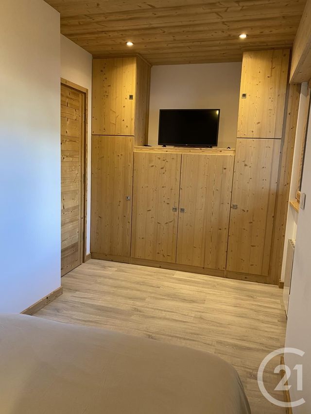 Afficher la photo en grand Appartement F4 à vendre - 4 pièces - 85.65 m2 - CHATEL - 74 - RHONE-ALPES - Century 21 La Chapelle Immo