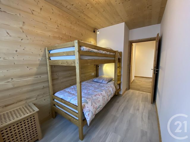 Afficher la photo en grand Appartement F4 à vendre - 4 pièces - 85.65 m2 - CHATEL - 74 - RHONE-ALPES - Century 21 La Chapelle Immo