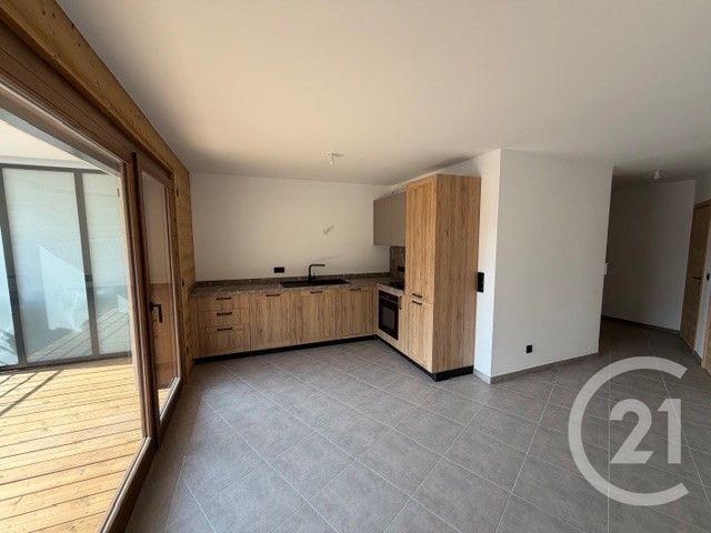Appartement T3 à vendre - 3 pièces - 69.29 m2 - CHATEL - 74 - RHONE-ALPES - Century 21 La Chapelle Immo