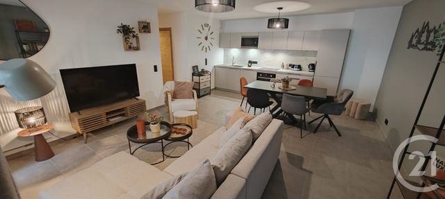 Appartement T3 à vendre - 3 pièces - 76.17 m2 - CHATEL - 74 - RHONE-ALPES - Century 21 La Chapelle Immo