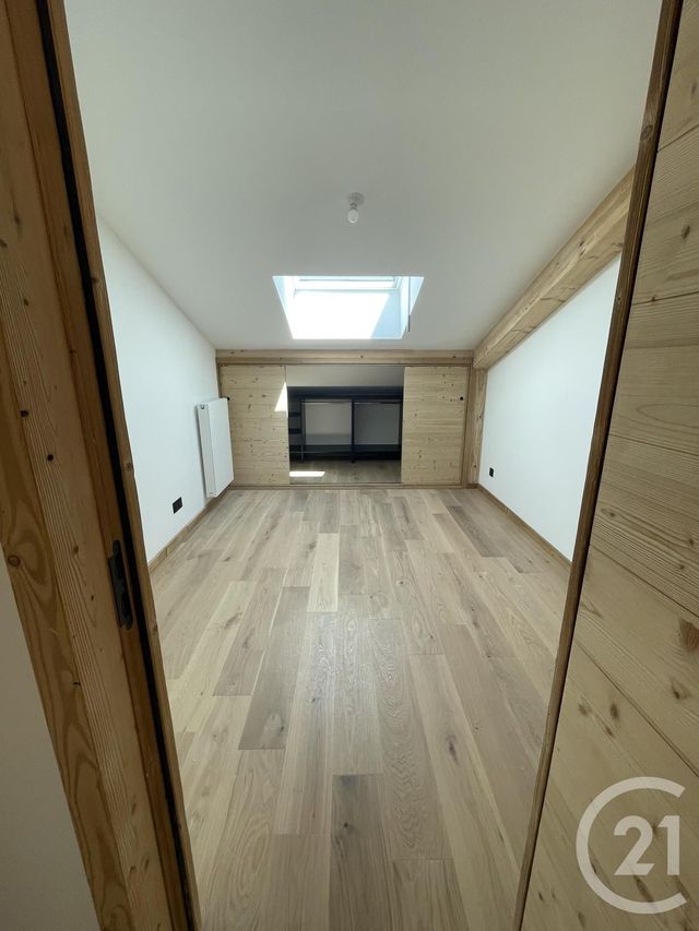 Afficher la photo en grand Appartement Duplex à vendre - 4 pièces - 101.31 m2 - CHATEL - 74 - RHONE-ALPES - Century 21 La Chapelle Immo