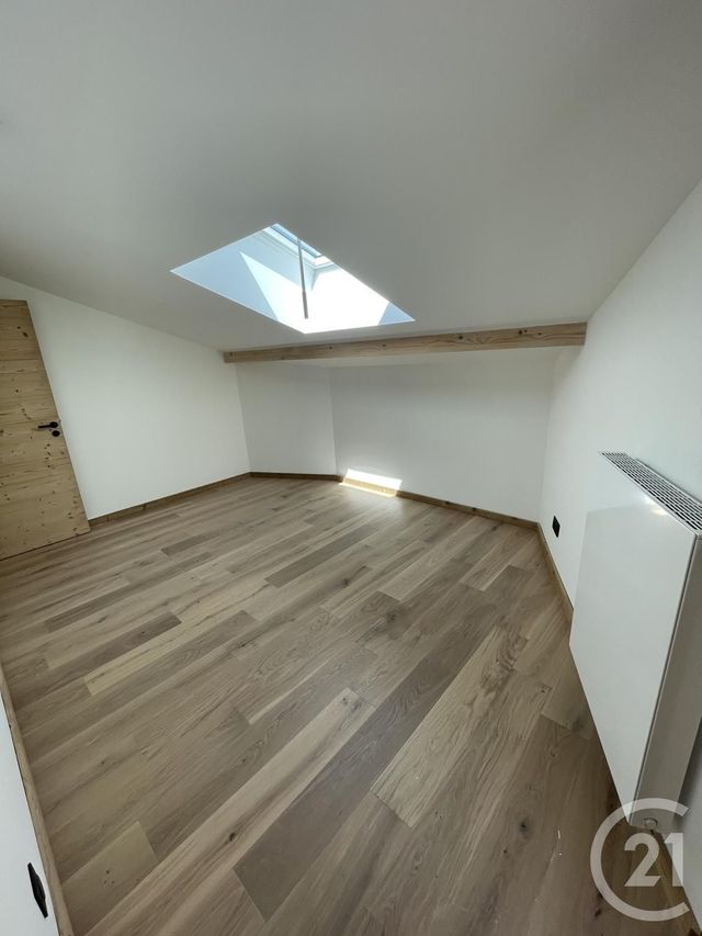 Afficher la photo en grand Appartement Duplex à vendre - 4 pièces - 101.31 m2 - CHATEL - 74 - RHONE-ALPES - Century 21 La Chapelle Immo