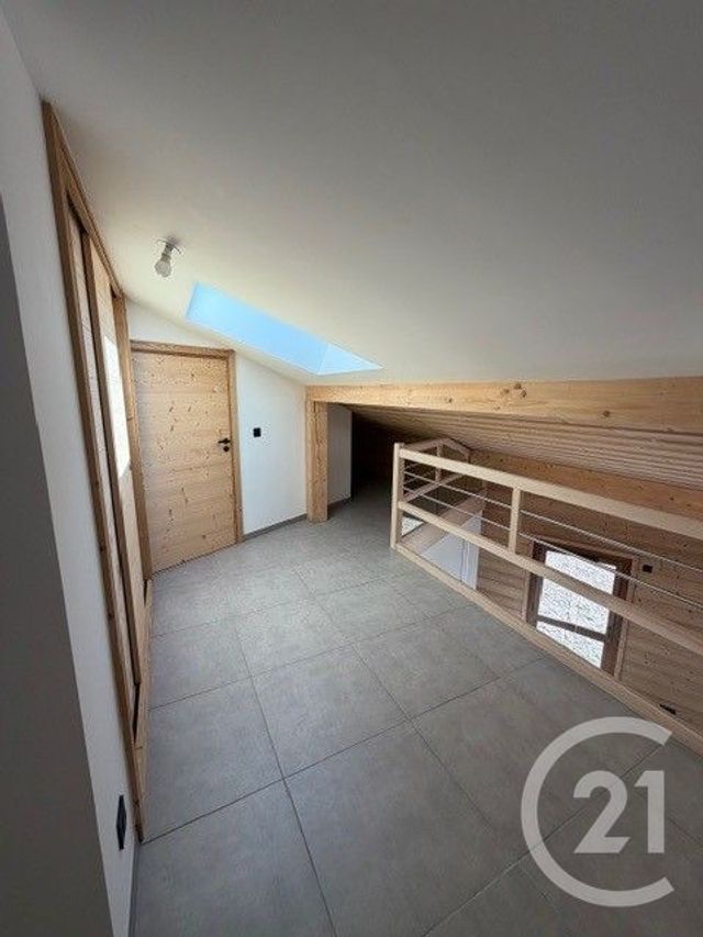 Appartement Duplex à vendre - 4 pièces - 101.31 m2 - CHATEL - 74 - RHONE-ALPES - Century 21 La Chapelle Immo