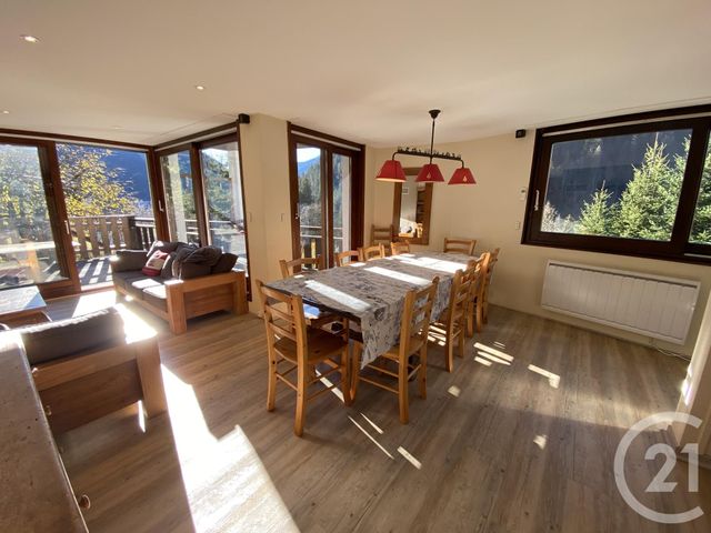 Appartement Triplex à vendre - 5 pièces - 115.8 m2 - CHATEL - 74 - RHONE-ALPES - Century 21 La Chapelle Immo