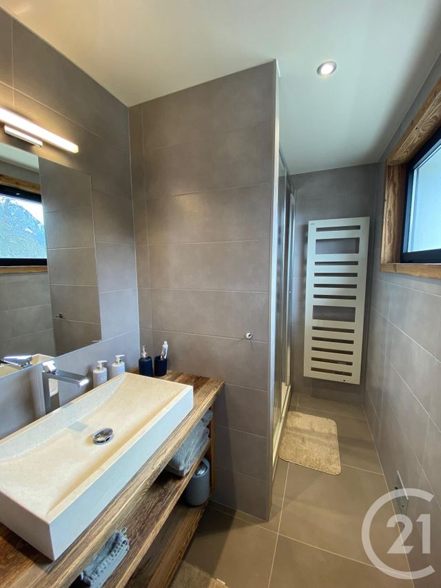 Appartement à vendre - 7 pièces - 186.71 m2 - CHATEL - 74 - RHONE-ALPES - Century 21 La Chapelle Immo