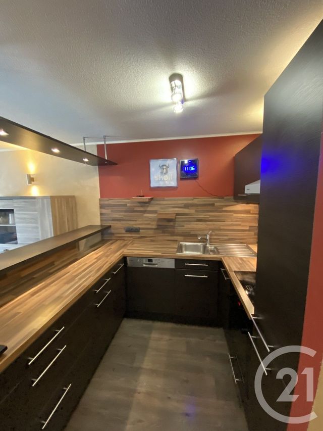 Appartement F3 à vendre - 3 pièces - 63.0 m2 - CHATEL - 74 - RHONE-ALPES - Century 21 La Chapelle Immo