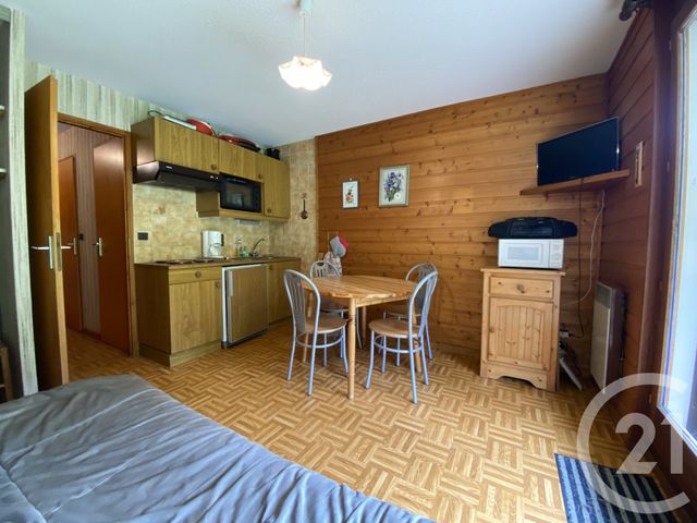 Appartement F2 à vendre None