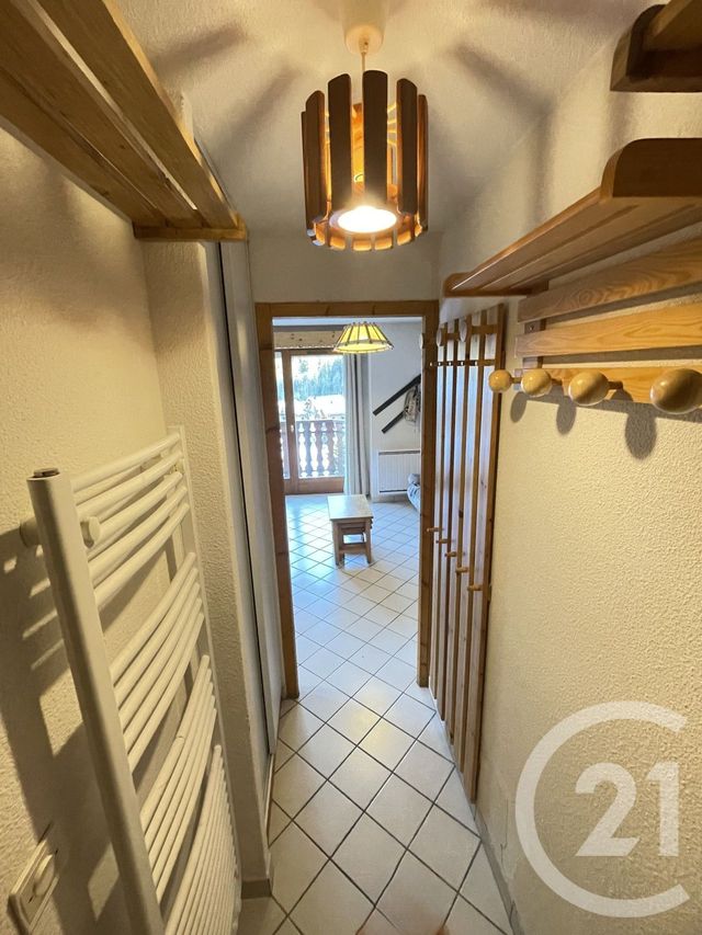 Appartement F4 à vendre - 4 pièces - 56.11 m2 - CHATEL - 74 - RHONE-ALPES - Century 21 La Chapelle Immo