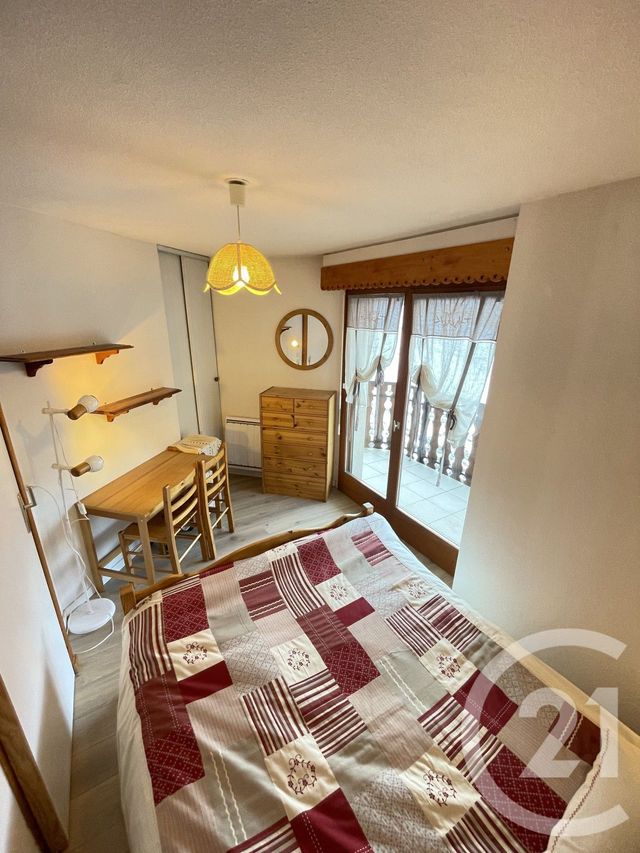 Appartement F4 à vendre - 4 pièces - 56.11 m2 - CHATEL - 74 - RHONE-ALPES - Century 21 La Chapelle Immo
